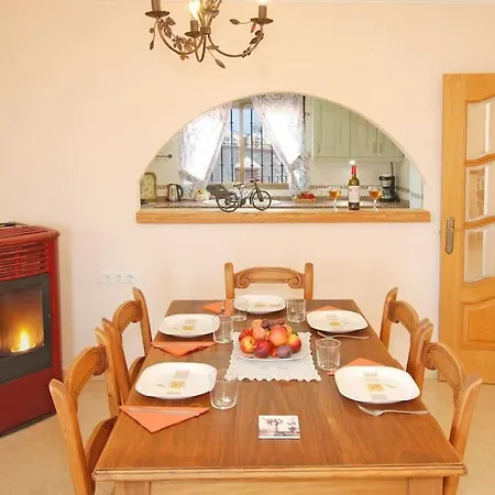 度假居 Casa Jose -beautiful Village House- Jacuzzi Included-views-bbq-aircon-wifi *