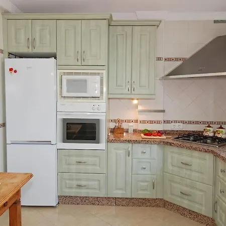 Casa Jose -beautiful Village House- Jacuzzi Included-views-bbq-aircon-wifi 度假居 Comares