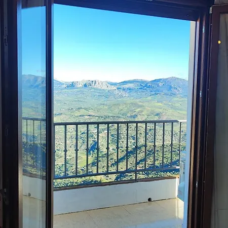 度假居 Casa Jose -beautiful Village House- Jacuzzi Included-views-bbq-aircon-wifi Comares